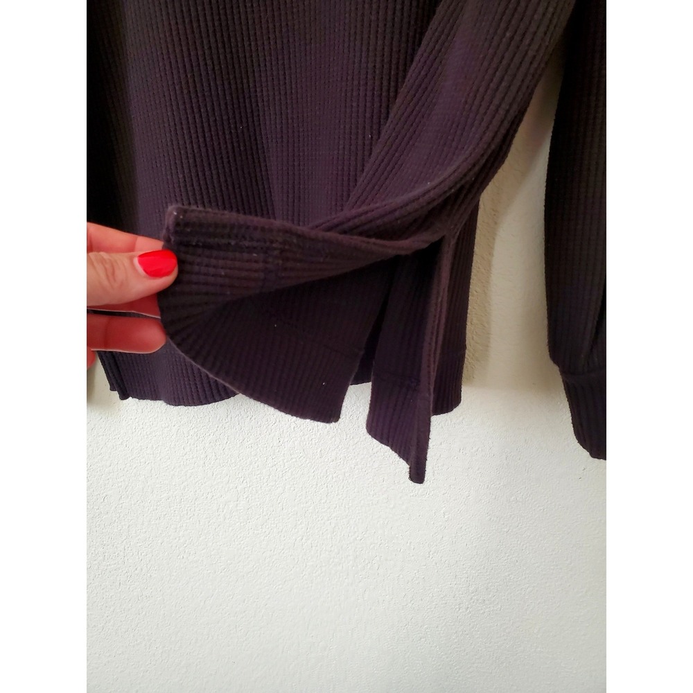 Gap Split-Hem Waffle Turtleneck Pullover Small Bl… - image 4